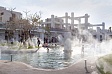 Голландское архитектурное бюро MVRDV превратило обломки торгового центра в парк с бассейном